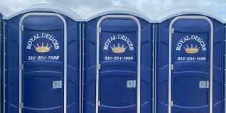 Best Standard Portable Toilet Rental  in Dodge City, KS